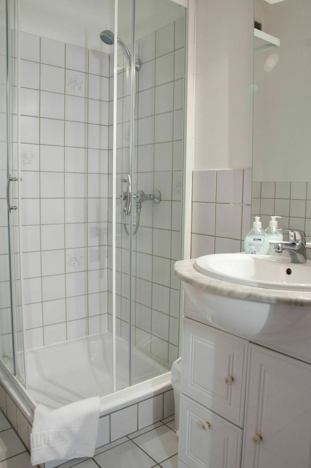 บัดเจ็ต แฟลตส์ บรัสเซลส์ Apartment ภายนอก รูปภาพ